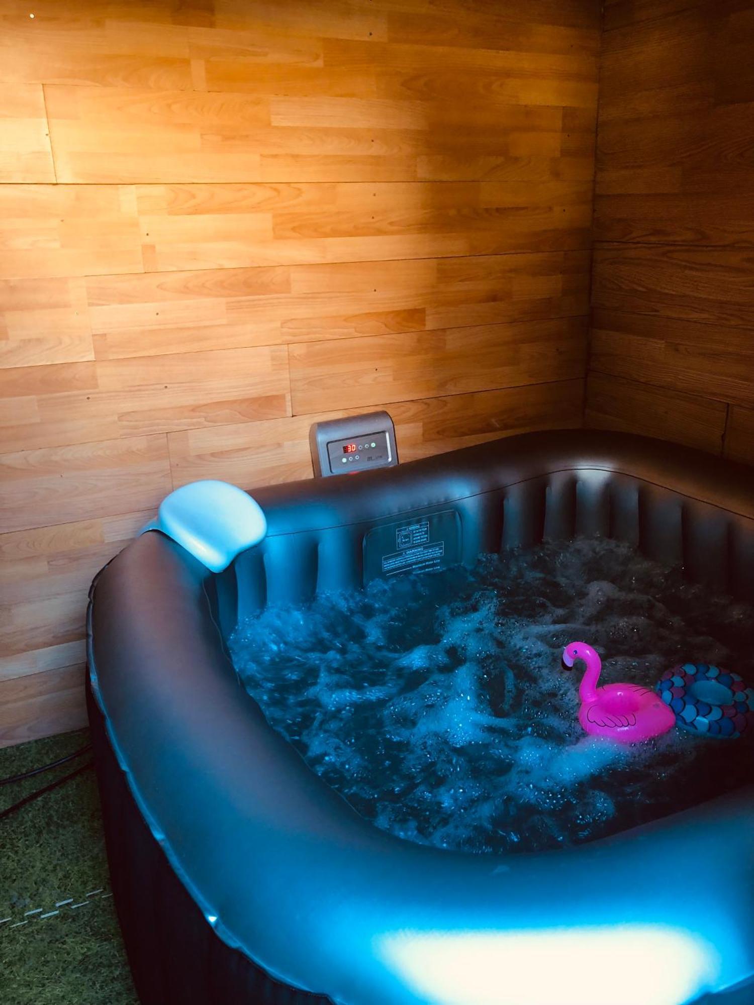 Grand T2 Climatise Avec Jardin Et Spa Narbona Esterno foto